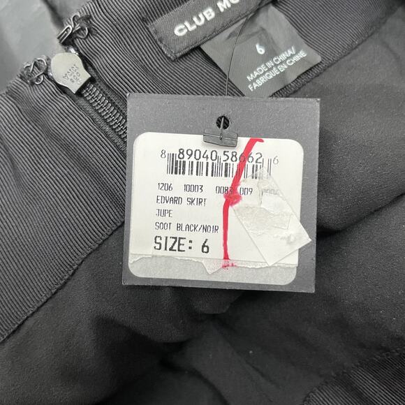 Club Monaco Edvard Skirt Womens 6 Black Faux Leather Embroidered Floral Roses - Picture 5 of 12